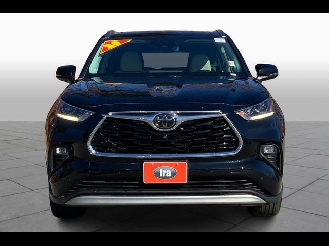 2020 Toyota Highlander Platinum