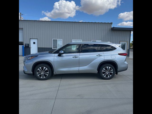 2020 Toyota Highlander Hybrid XLE