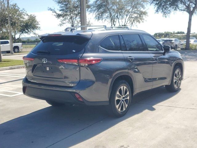 2020 Toyota Highlander XLE