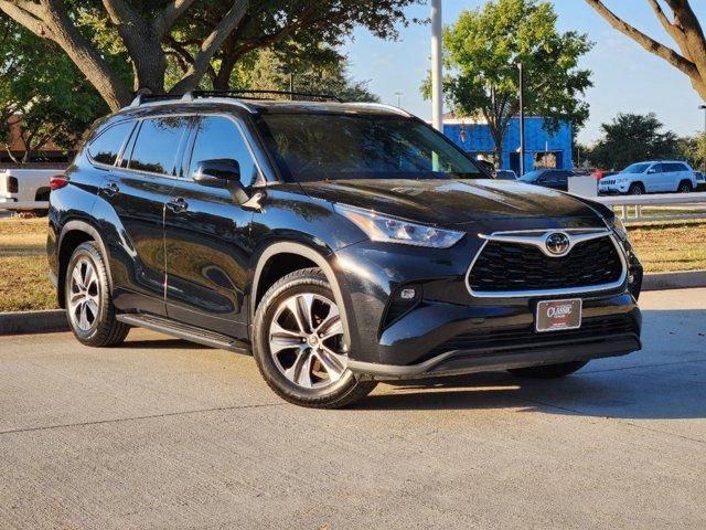 2020 Toyota Highlander XLE