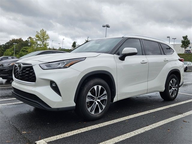 2020 Toyota Highlander XLE