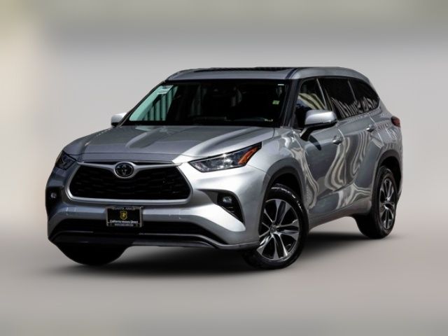 2020 Toyota Highlander XLE