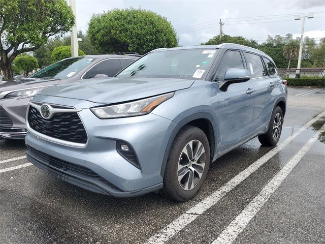 2020 Toyota Highlander XLE