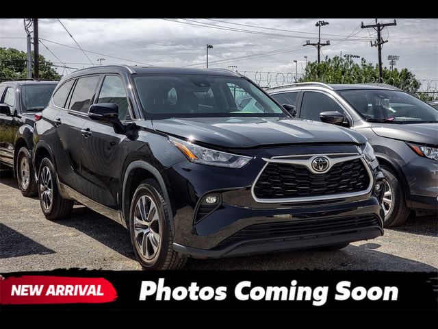 2020 Toyota Highlander XLE