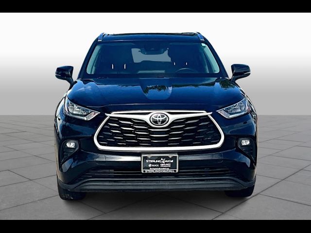 2020 Toyota Highlander XLE