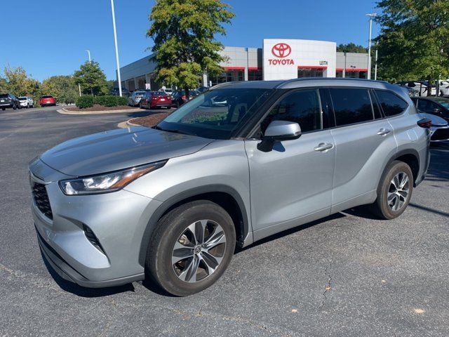 2020 Toyota Highlander XLE