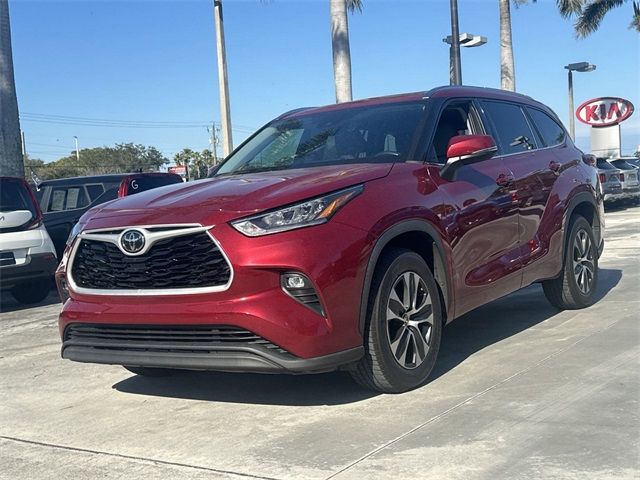 2020 Toyota Highlander XLE