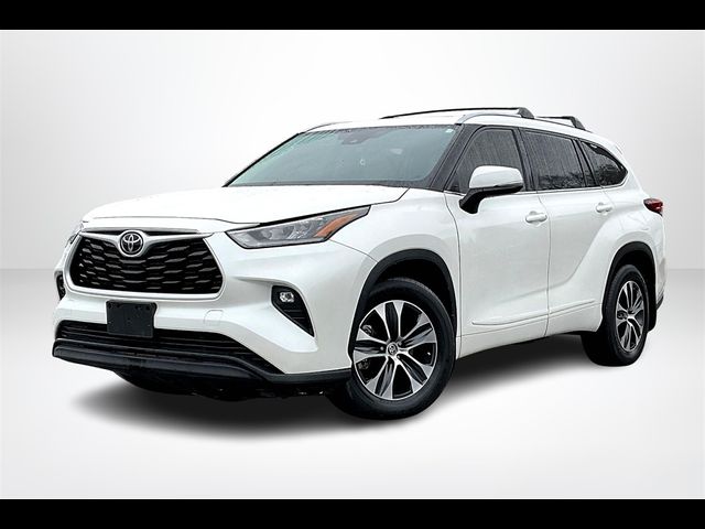 2020 Toyota Highlander XLE