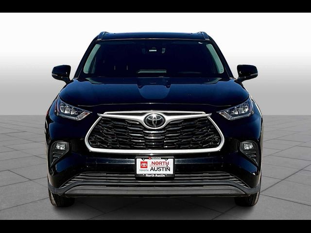 2020 Toyota Highlander XLE