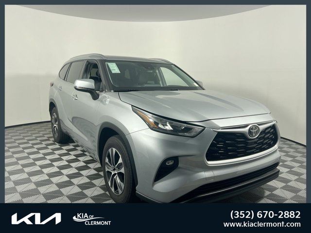 2020 Toyota Highlander XLE