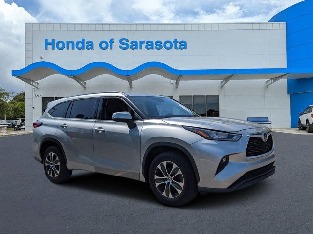 2020 Toyota Highlander XLE