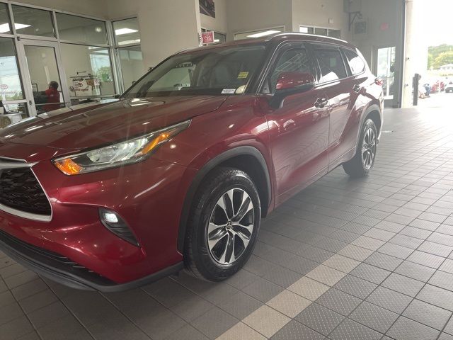 2020 Toyota Highlander XLE