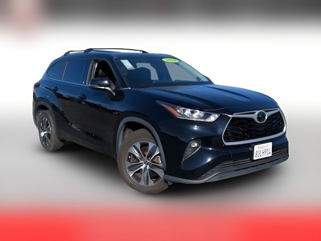 2020 Toyota Highlander XLE