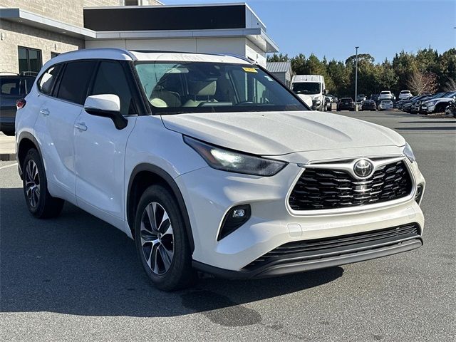 2020 Toyota Highlander XLE