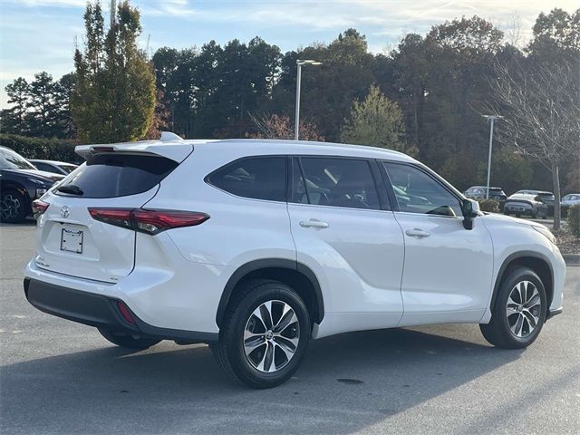 2020 Toyota Highlander XLE