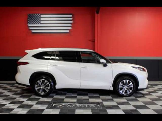 2020 Toyota Highlander XLE