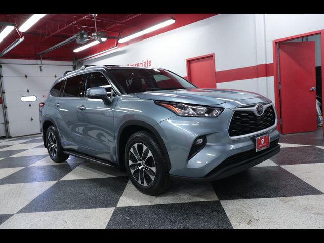 2020 Toyota Highlander XLE