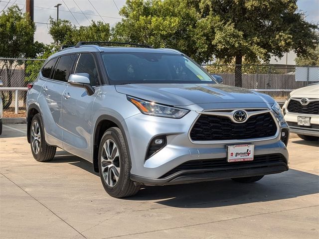 2020 Toyota Highlander XLE