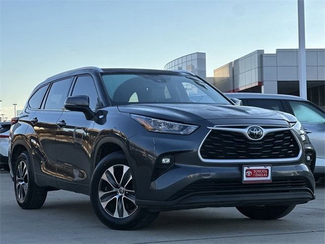 2020 Toyota Highlander XLE