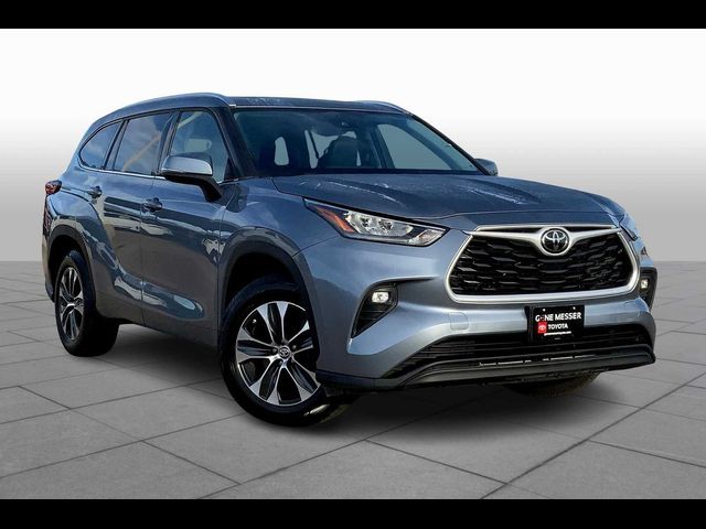 2020 Toyota Highlander XLE