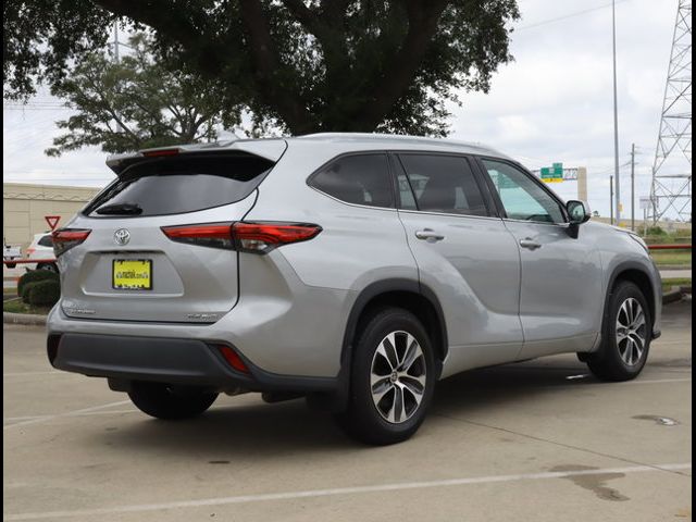 2020 Toyota Highlander XLE