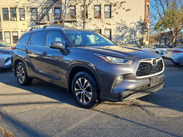 2020 Toyota Highlander XLE