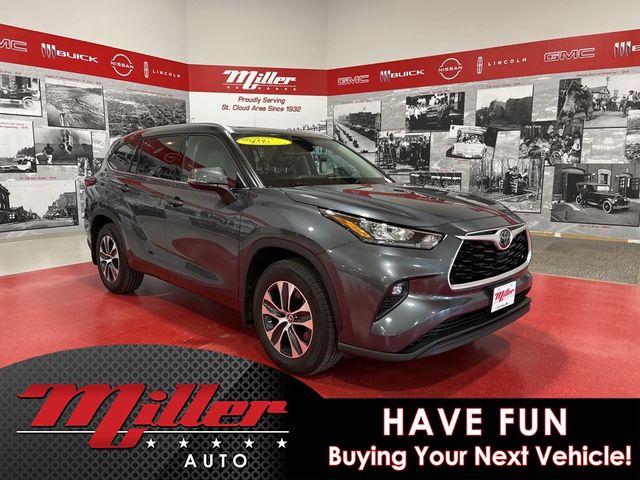 2020 Toyota Highlander XLE