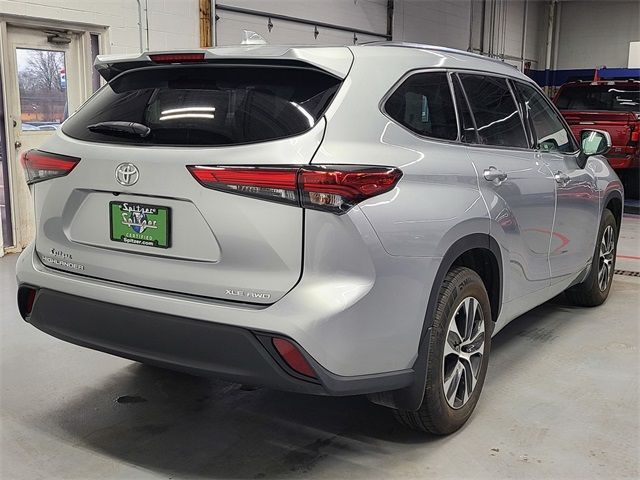 2020 Toyota Highlander XLE