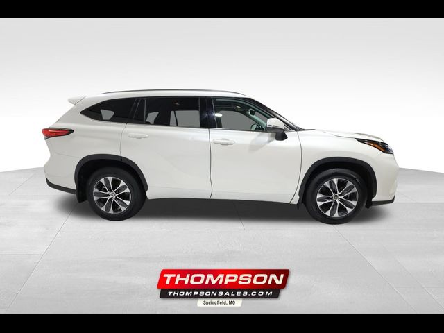 2020 Toyota Highlander XLE