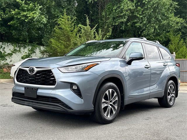 2020 Toyota Highlander XLE