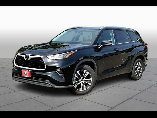 2020 Toyota Highlander XLE