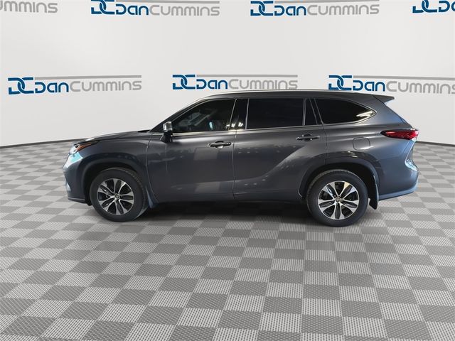 2020 Toyota Highlander XLE