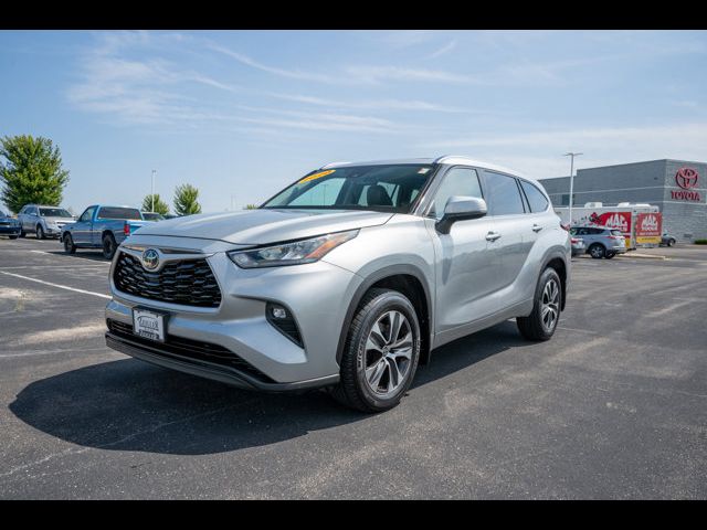 2020 Toyota Highlander XLE