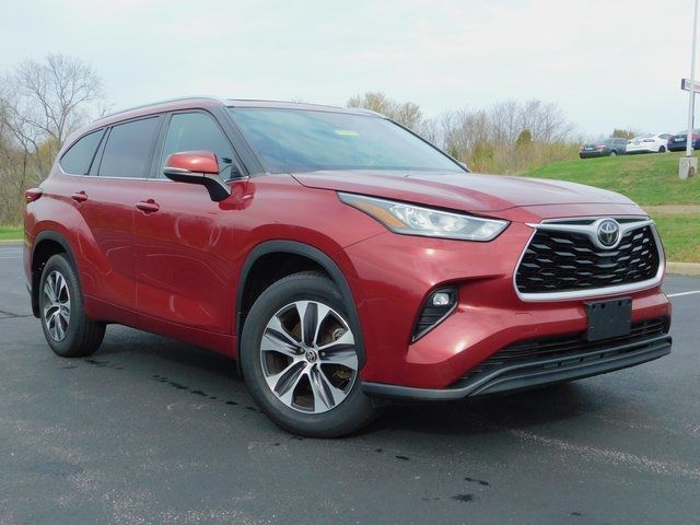 2020 Toyota Highlander XLE