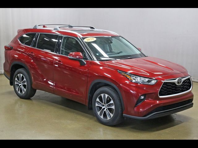 2020 Toyota Highlander XLE