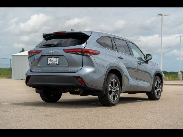 2020 Toyota Highlander XLE