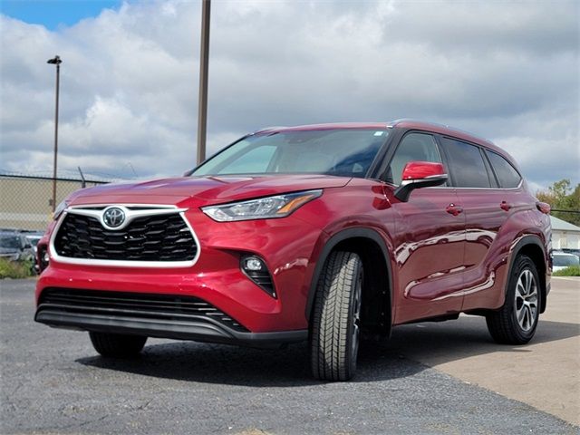 2020 Toyota Highlander XLE