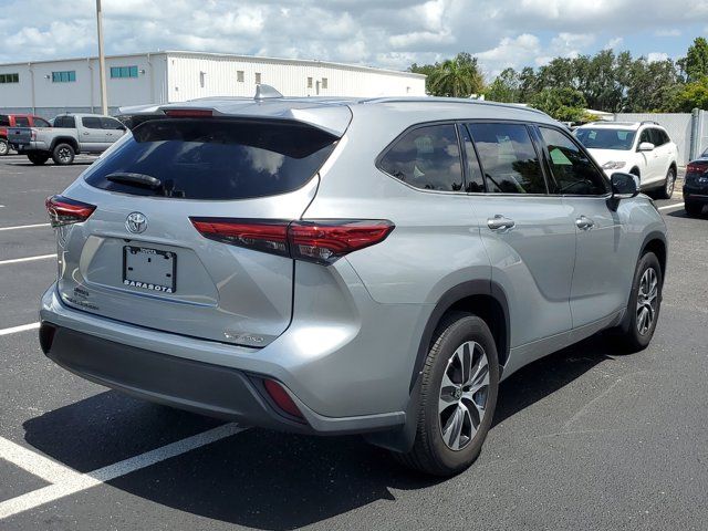 2020 Toyota Highlander XLE