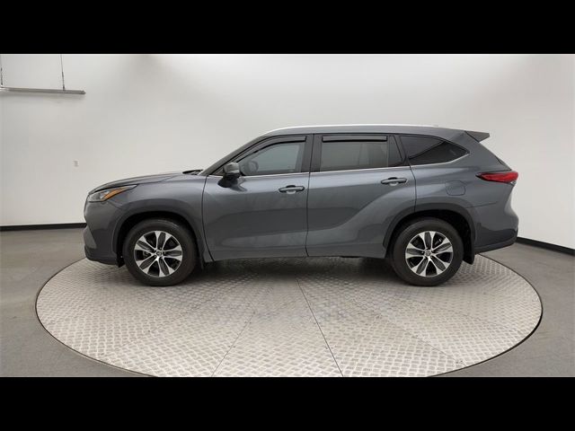 2020 Toyota Highlander XLE