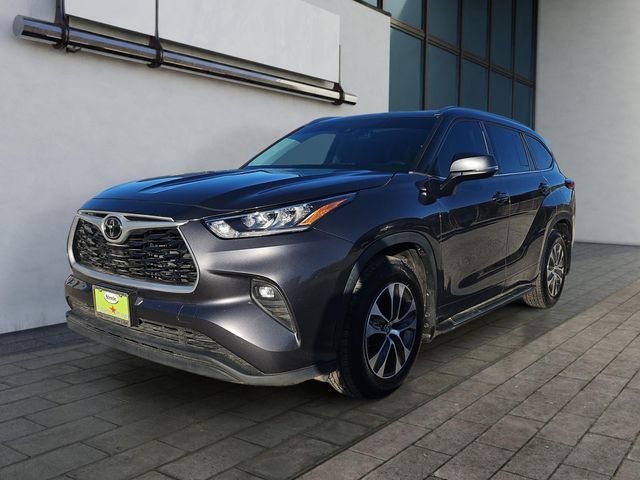 2020 Toyota Highlander XLE