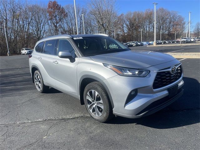 2020 Toyota Highlander XLE