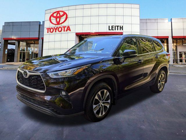 2020 Toyota Highlander XLE