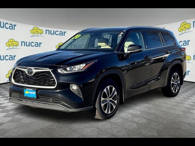 2020 Toyota Highlander XLE