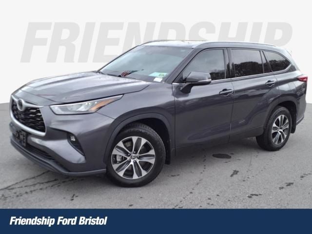 2020 Toyota Highlander XLE