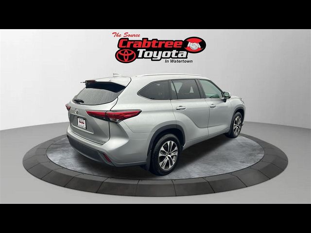 2020 Toyota Highlander XLE