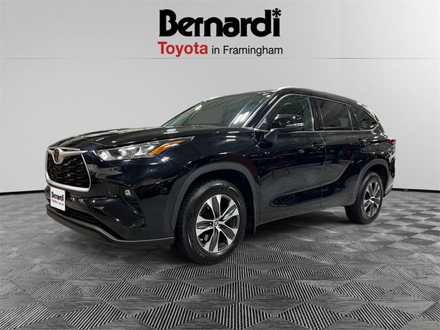 2020 Toyota Highlander XLE