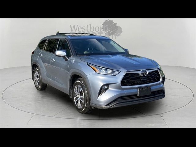 2020 Toyota Highlander XLE