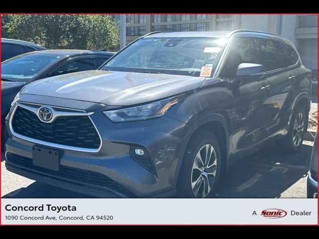 2020 Toyota Highlander XLE