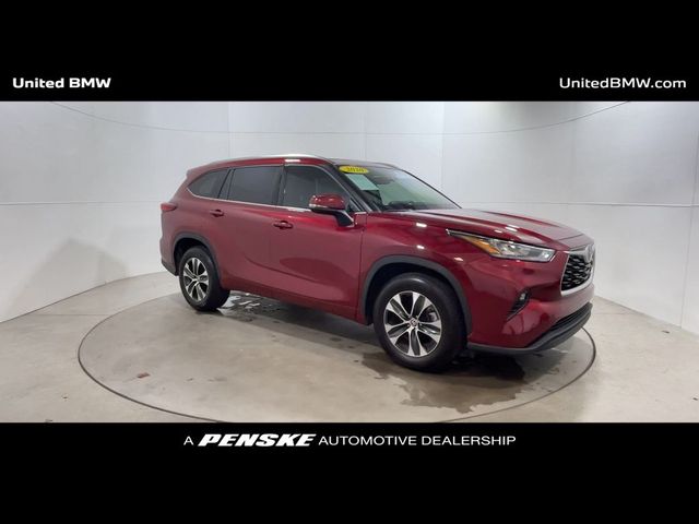 2020 Toyota Highlander XLE