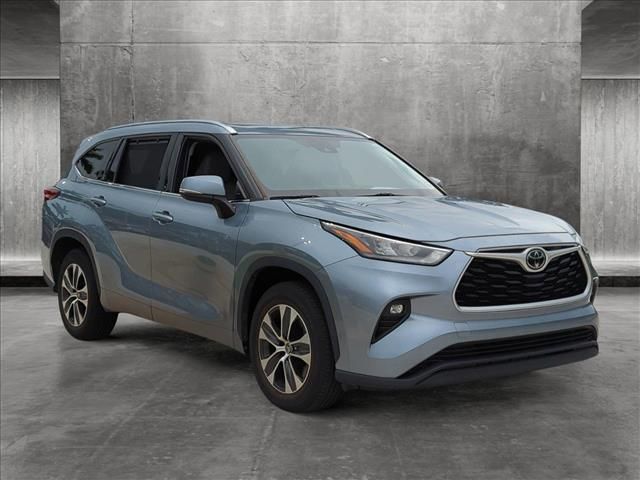 2020 Toyota Highlander XLE